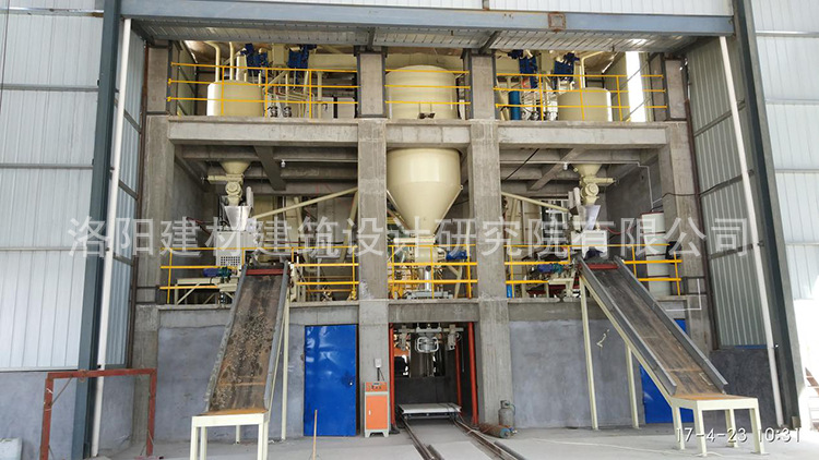 立式礦渣微粉粉磨設(shè)備：低耗立式磨 高效分級