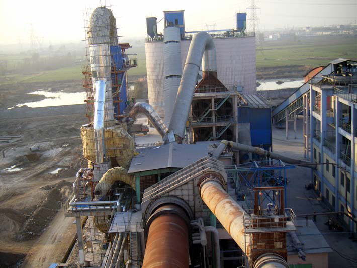 河南振新水泥有限公司3000T/D熟料線順利達(dá)標(biāo)達(dá)產(chǎn)