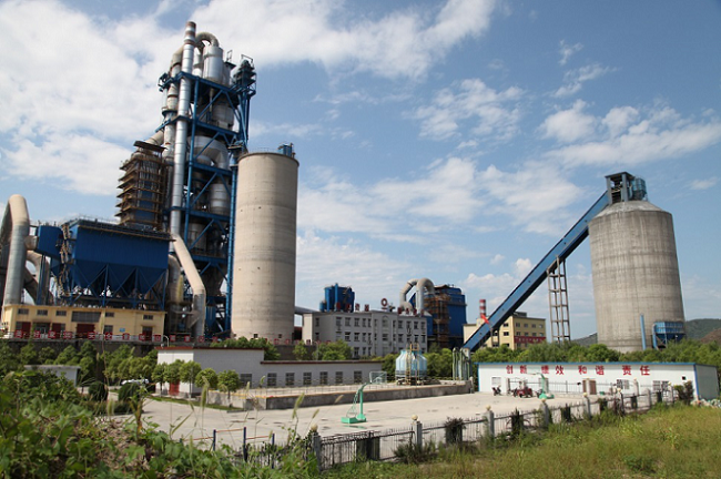 水泥熟料線協(xié)同處理危廢/固廢/生活垃圾及污泥項(xiàng)目實(shí)施